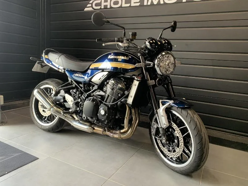 Z 900