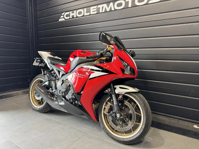 CBR 1000 RR FIREBLADE