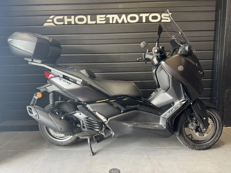 XMAX 125 TECH MAX