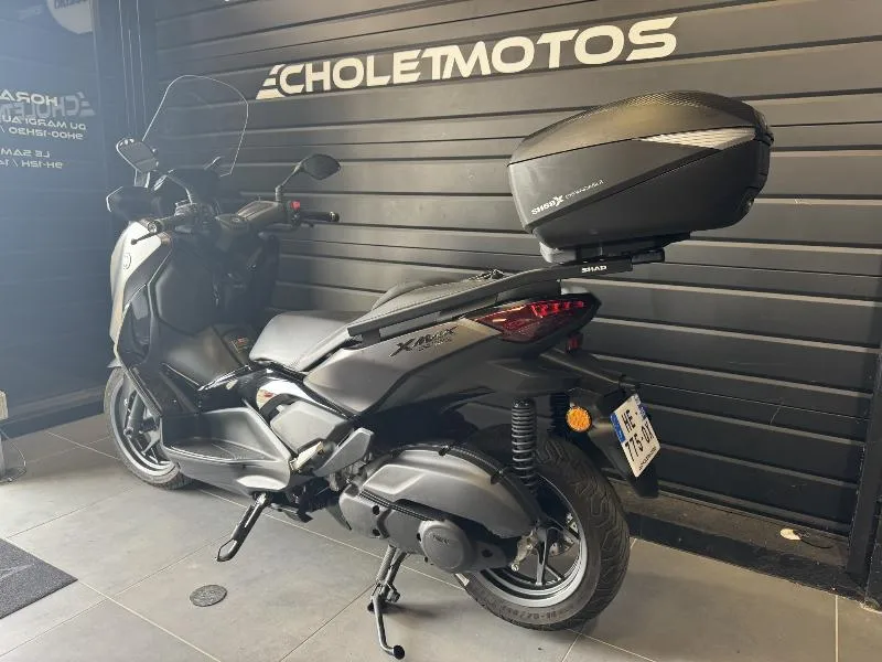 XMAX 125 TECH MAX