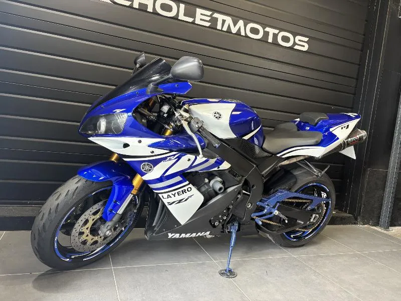 YZF 1000 R1