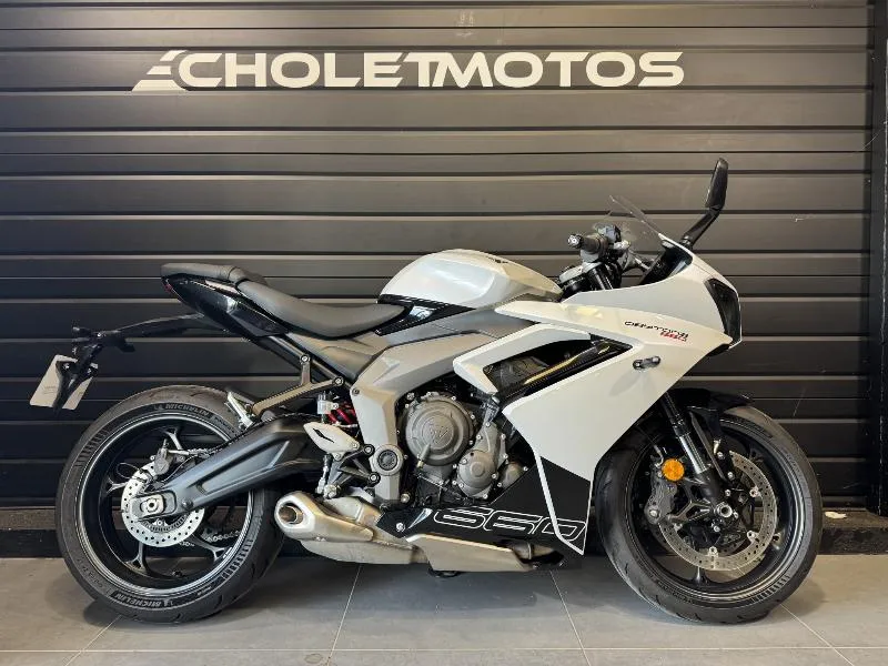 	DAYTONA 660