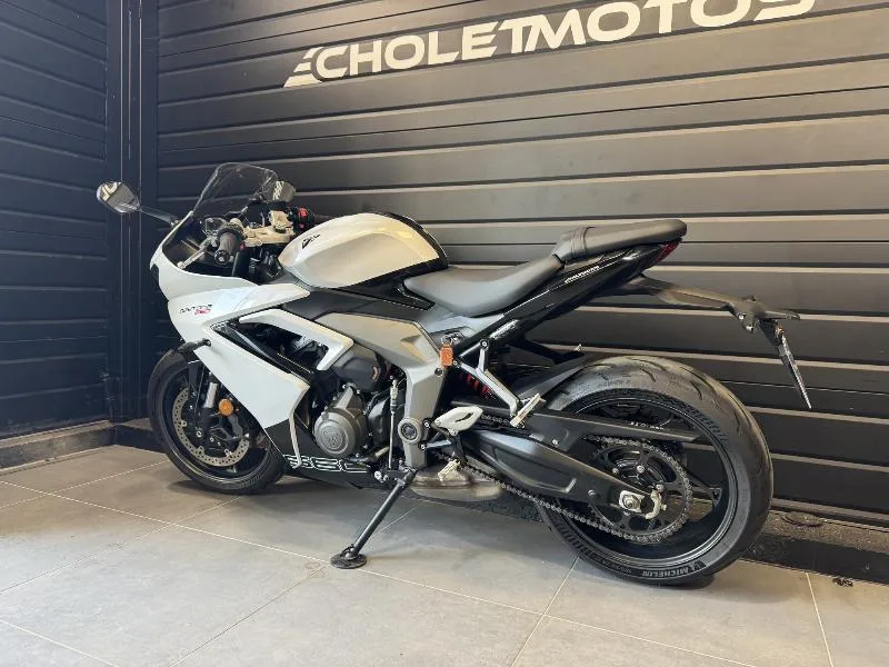 	DAYTONA 660