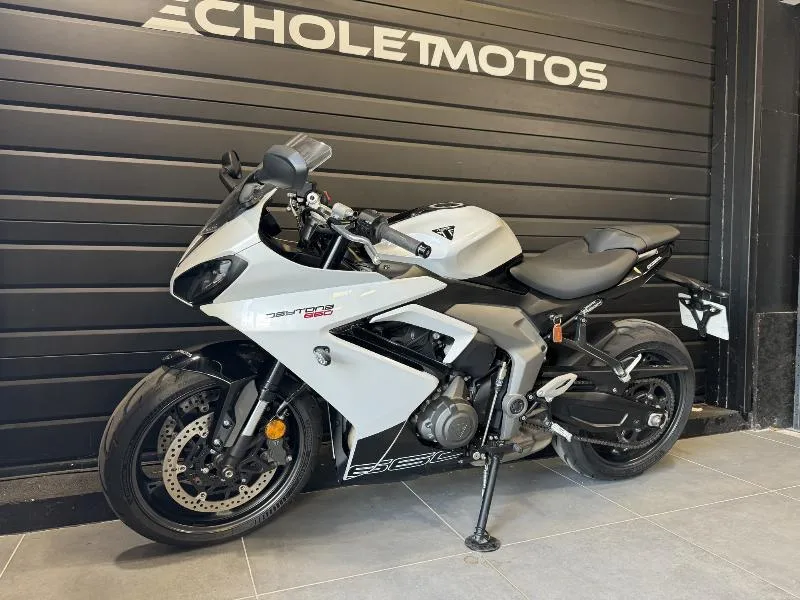 	DAYTONA 660