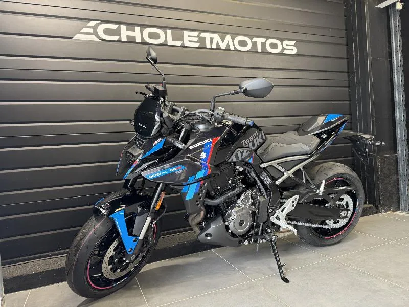 GSX8S