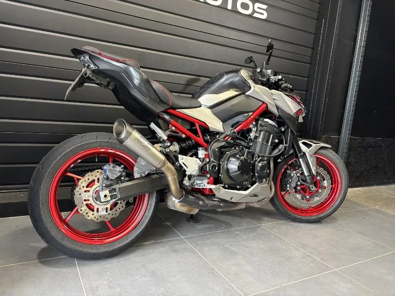 Z 900