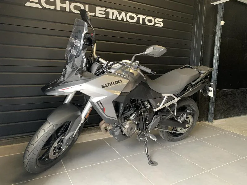 DL VSTROM 800DE