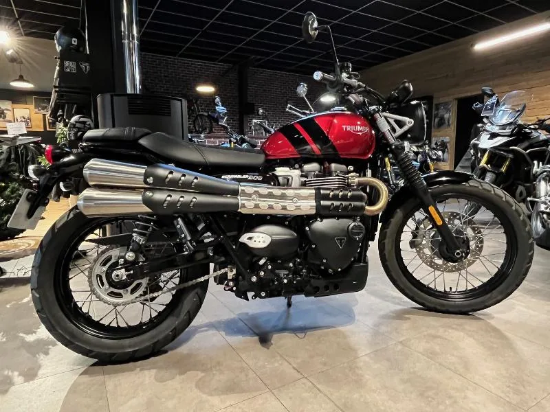 STREET SCRAMBLER  900