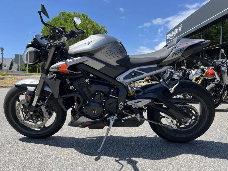 STREET TRIPLE 765 RS