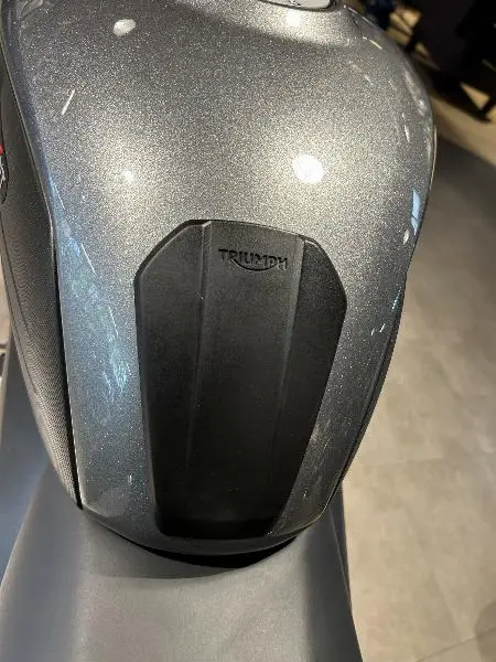 TRIDENT 660