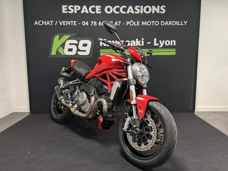 MONSTER 1200