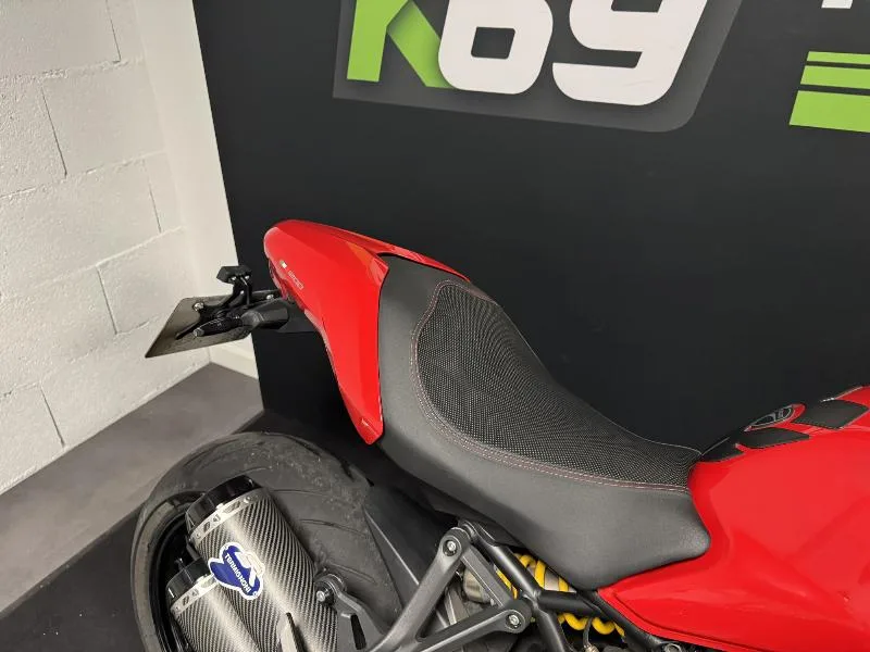 MONSTER 1200