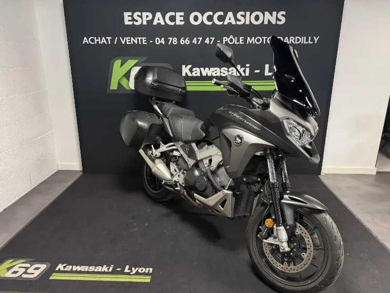 VFR 800 X