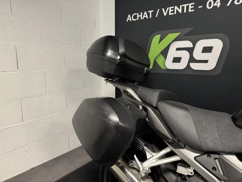 VFR 800 X