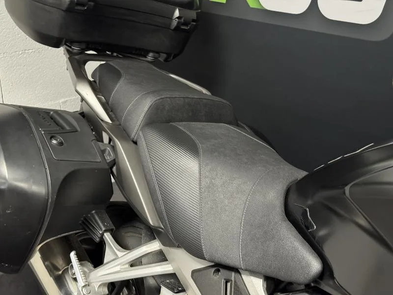 VFR 800 X