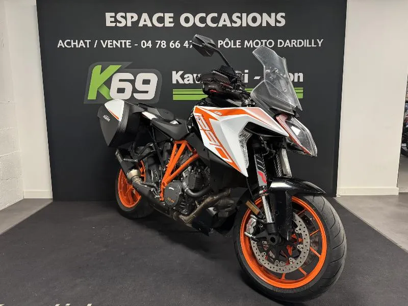 1290 SUPER DUKE GT