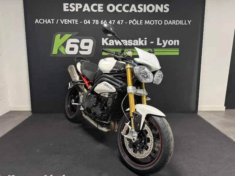 SPEED TRIPLE 1050 R
