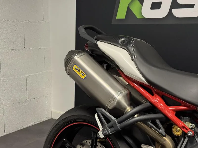 SPEED TRIPLE 1050 R