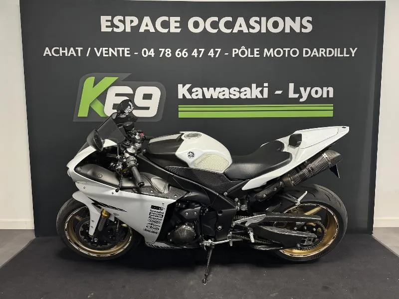 YZF 1000 R1 CROSS PLANE