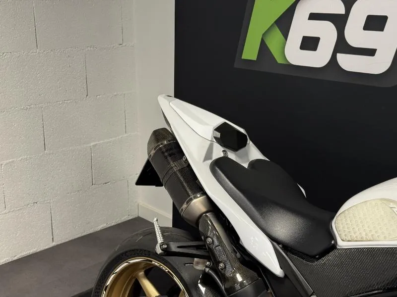 YZF 1000 R1 CROSS PLANE