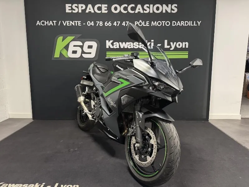 NINJA 400