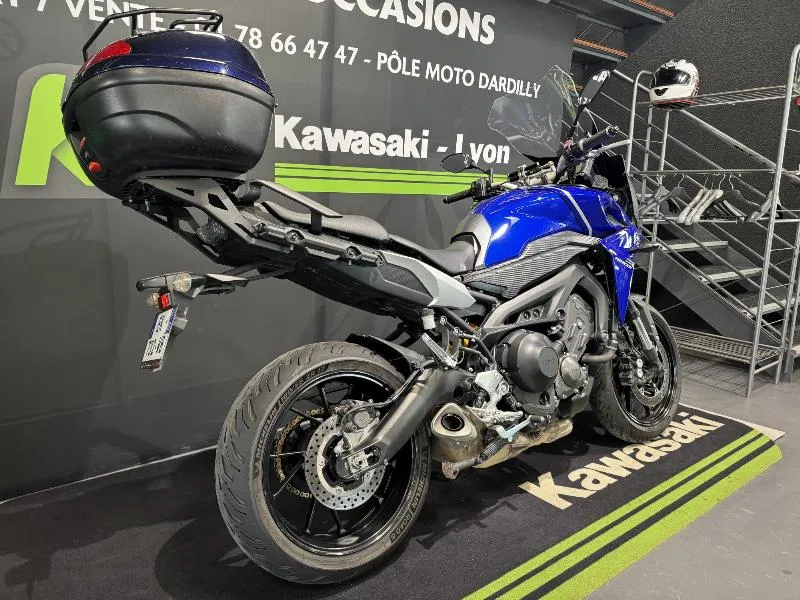 TRACER 900