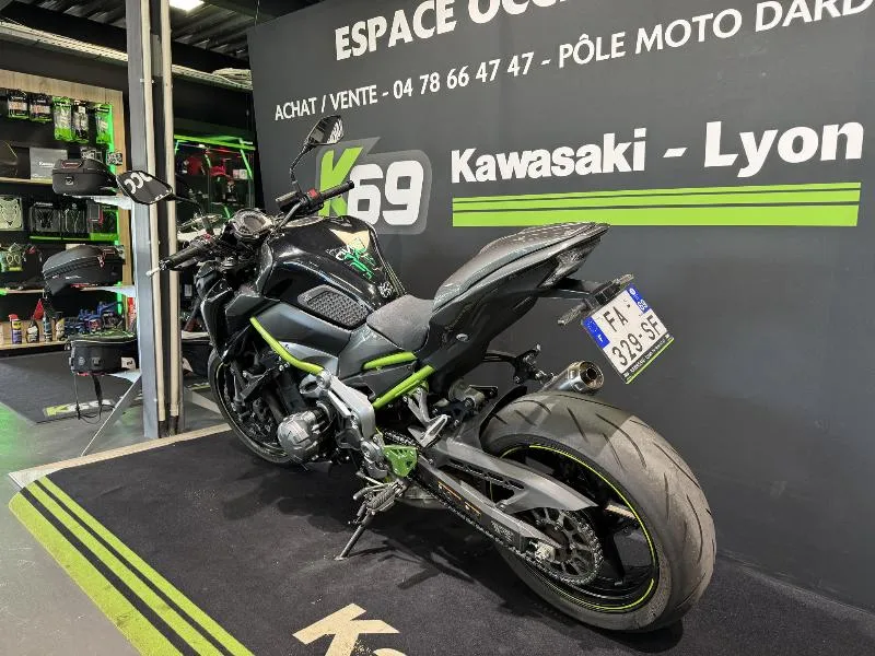 Z 900