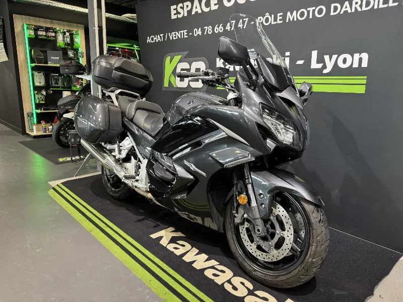 FJR 1300 AE