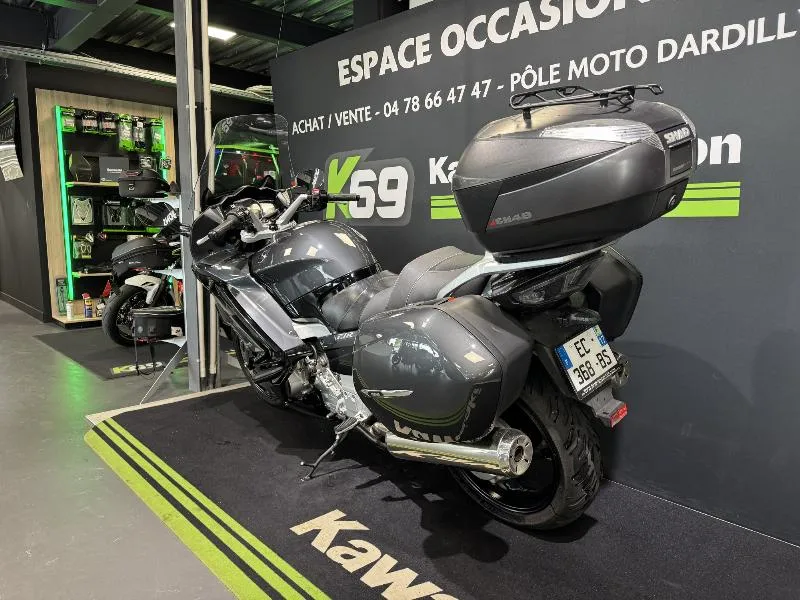 FJR 1300 AE