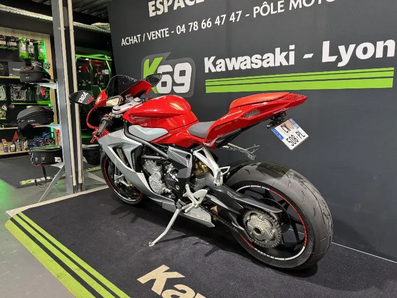 F3 675