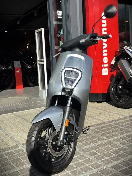 EM1 e