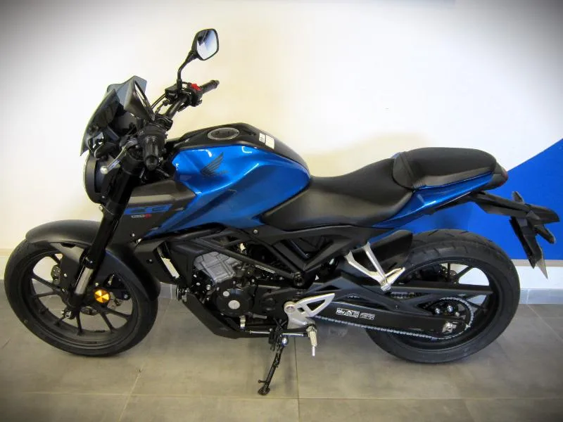 CB 125
