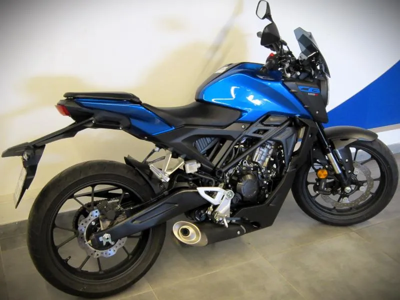 CB 125