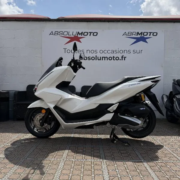 PCX 125