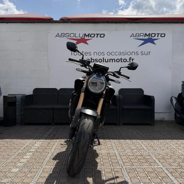 CB 650 R