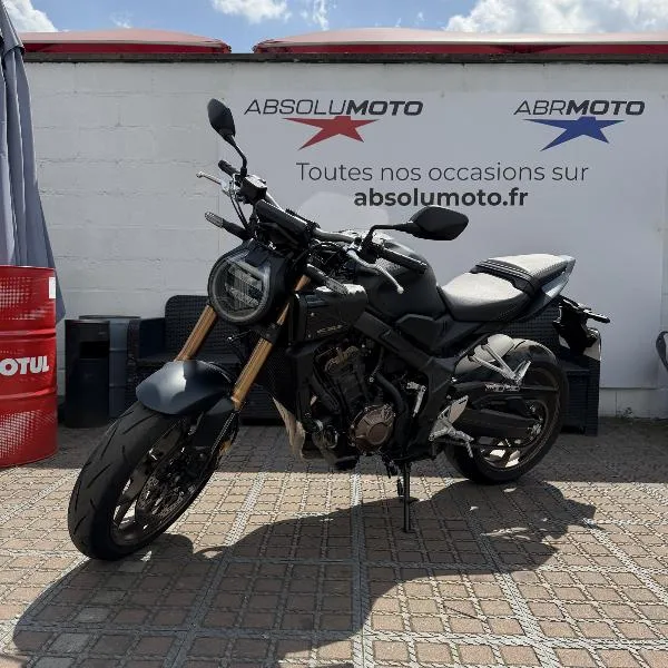CB 650 R