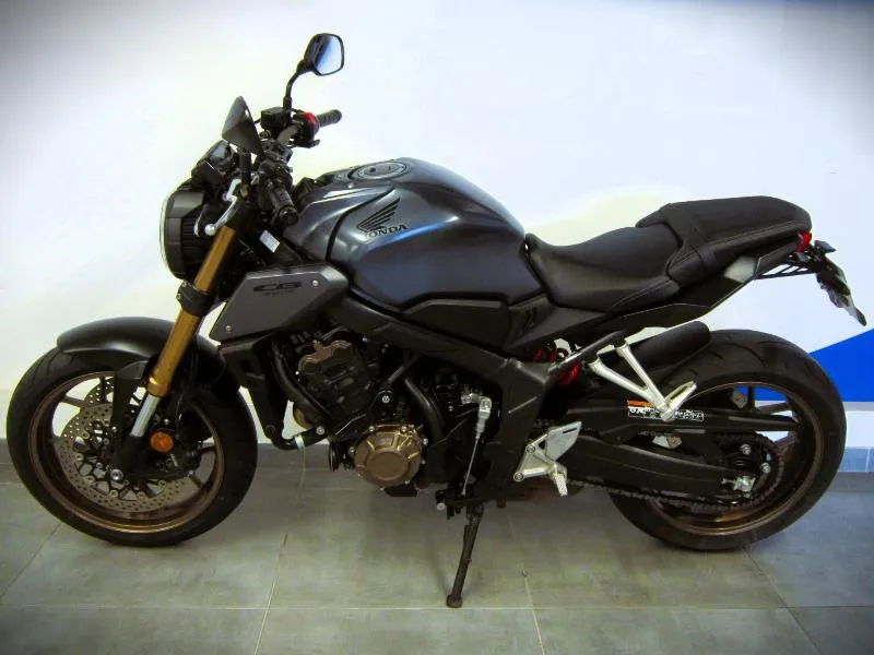 CB 650 R