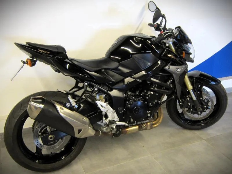 GSR 750