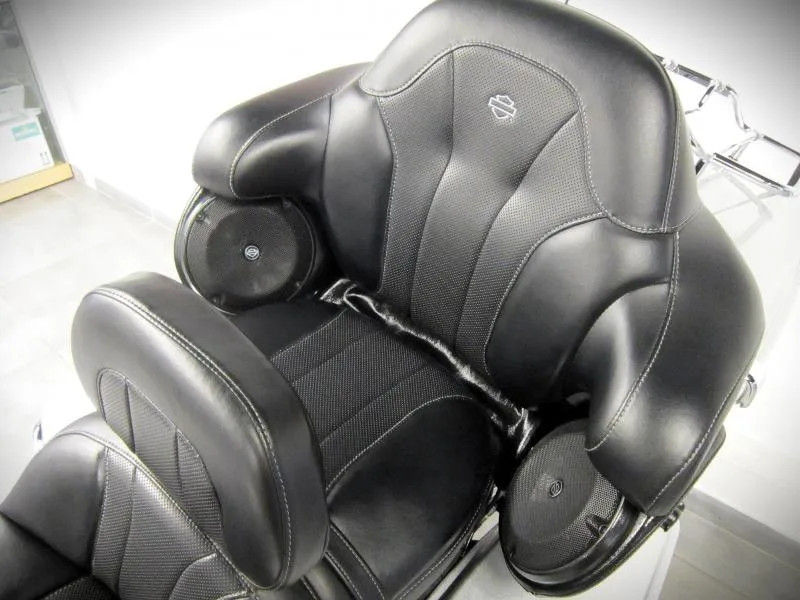 TOURING ELECTRA ULTRA 1868 LIMITED CVO