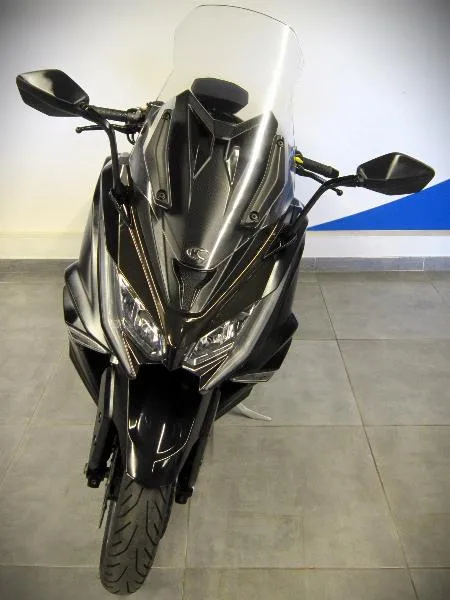 AK 550