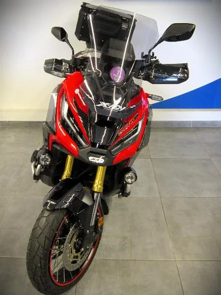 XADV 750