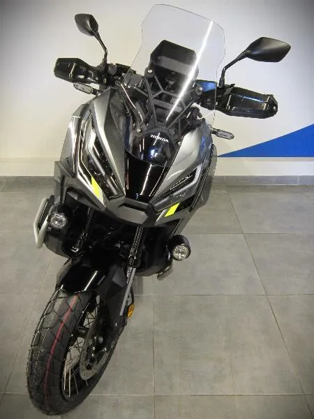 XADV 750
