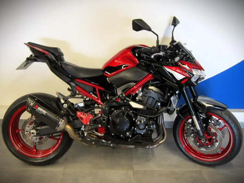 Z 900