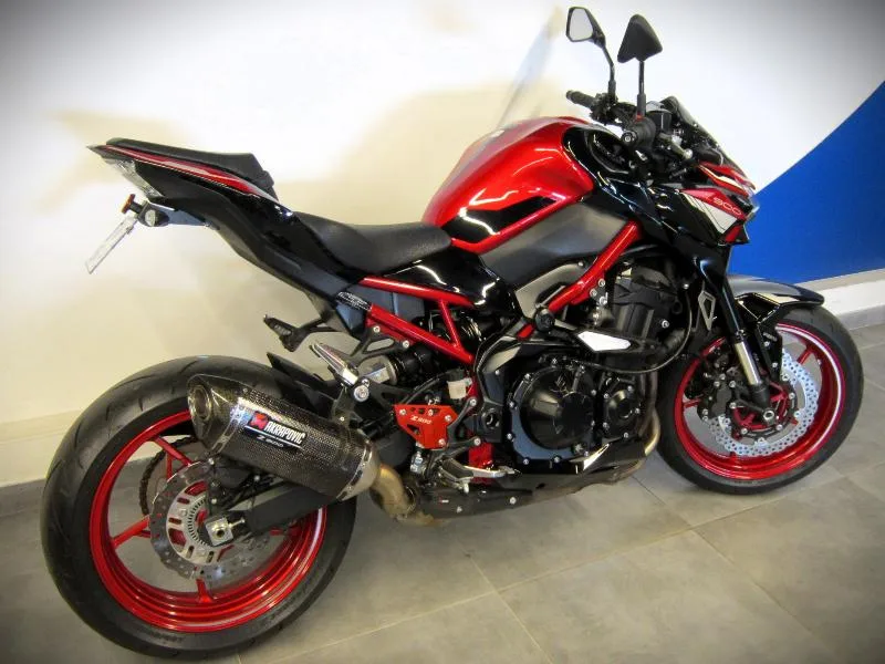 Z 900