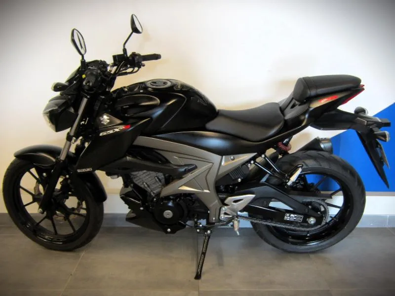 GSXS 125 ABS