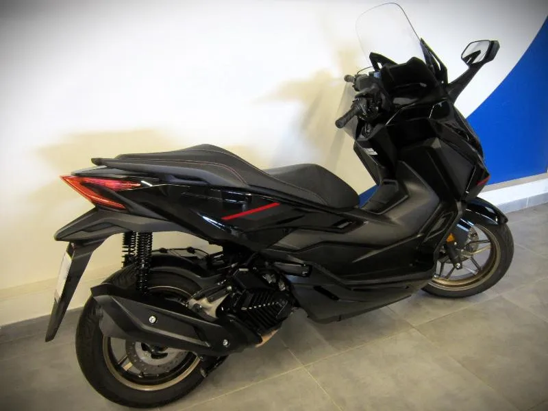 NSS FORZA 125