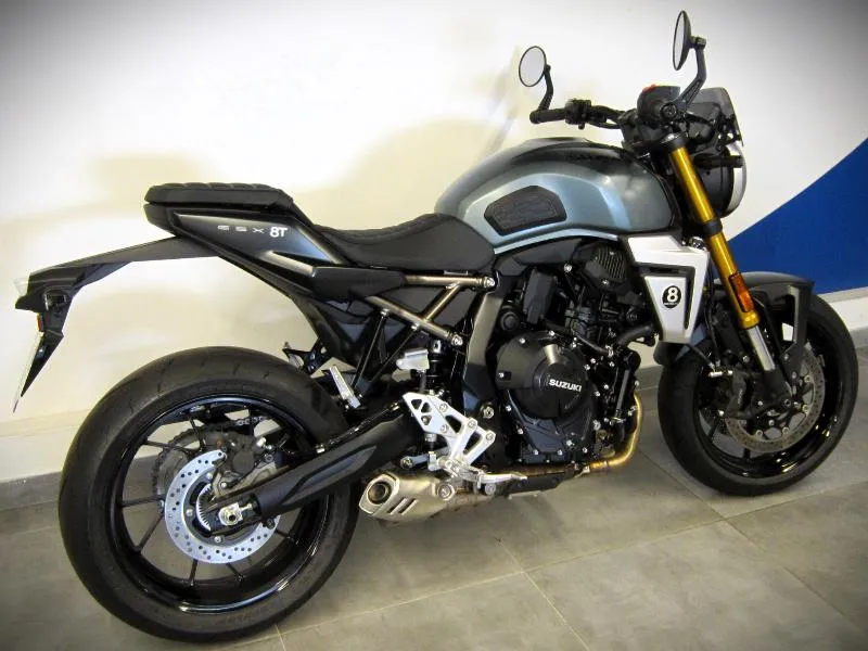 GSX8T