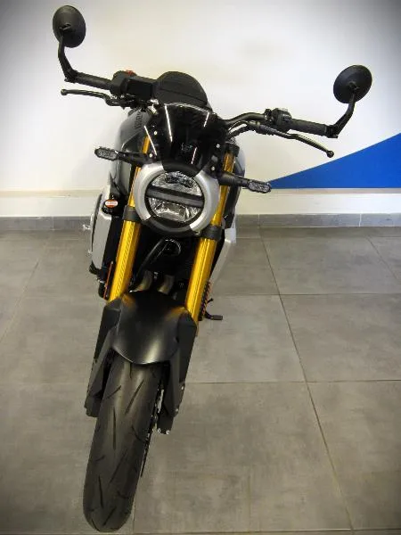 GSX8T