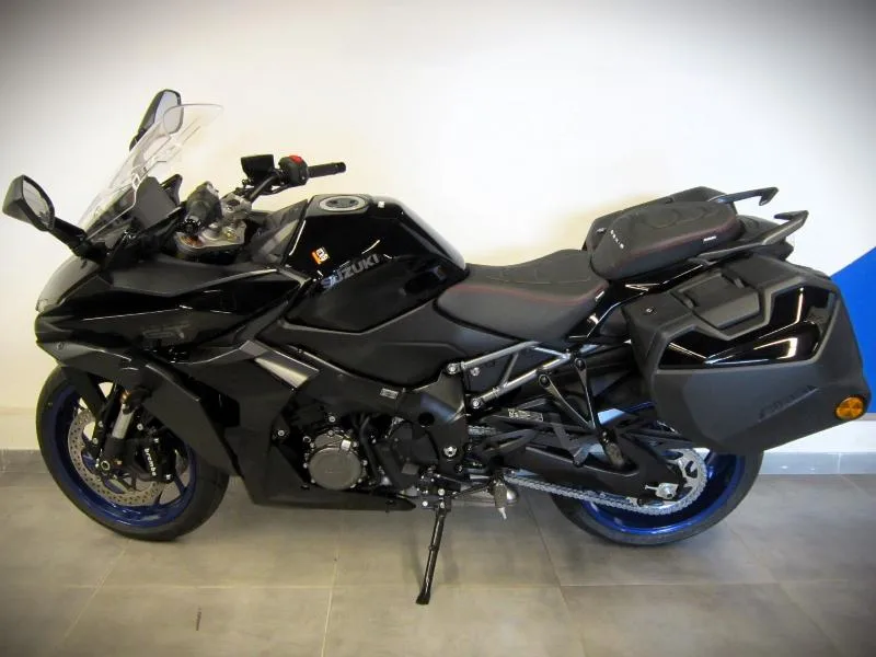 GSXS 1000 GT