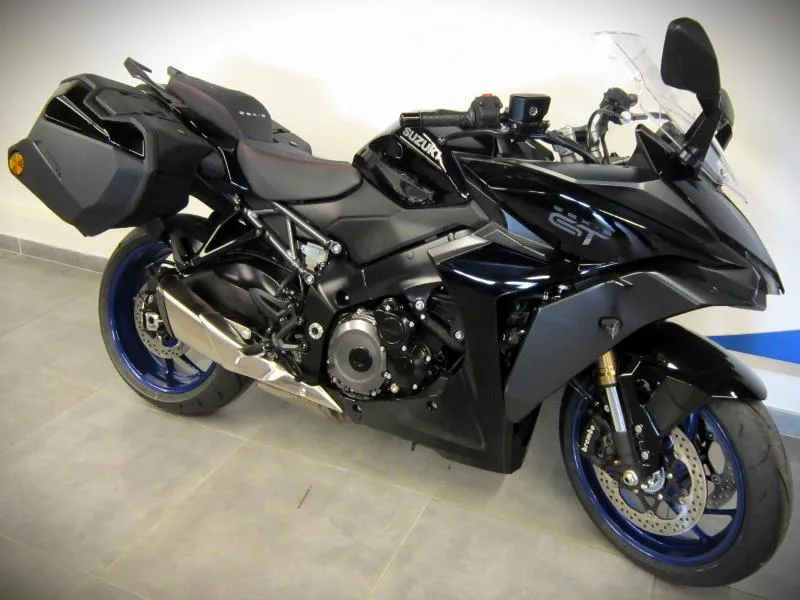 GSXS 1000 GT
